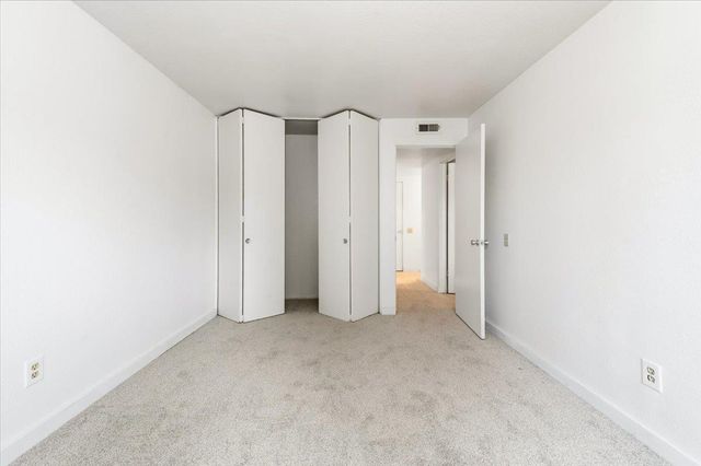 2686 S Whitney Blvd, Rocklin, CA 95677