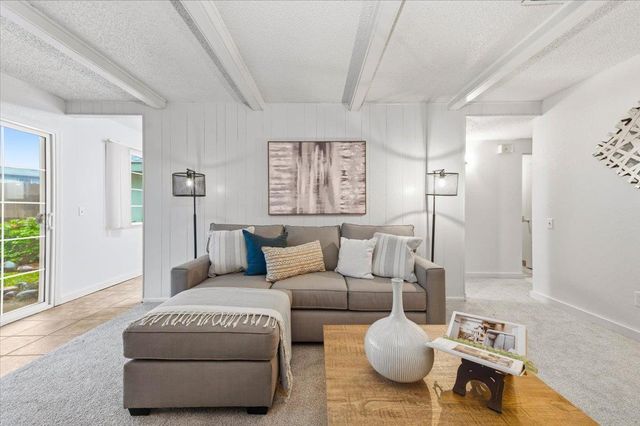 2686 S Whitney Blvd, Rocklin, CA 95677