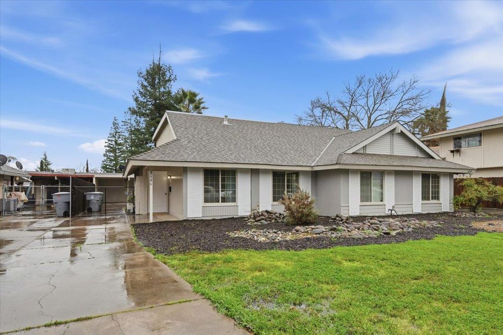2686 S Whitney Blvd, Rocklin, CA 95677