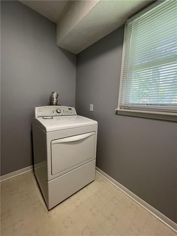 7724 NW Eastside Drive, Weatherby Lake, MO 64152