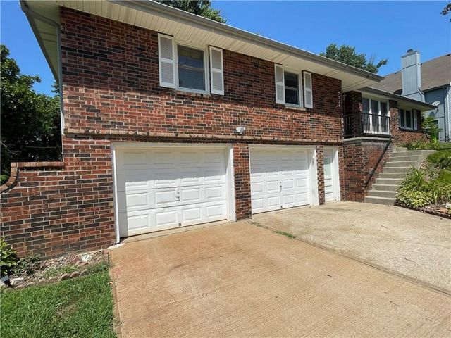 7724 NW Eastside Drive, Weatherby Lake, MO 64152