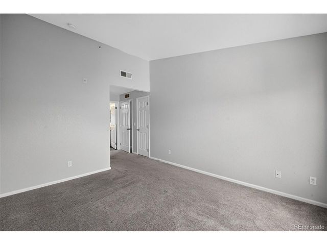 1601 Fraser Ct 202, Aurora, CO 80011