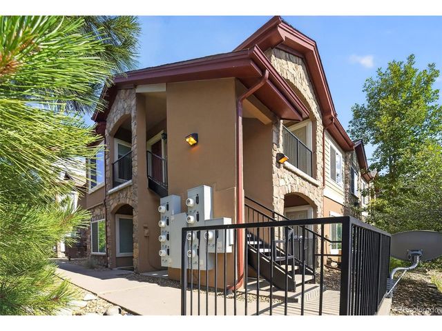 1601 Fraser Ct 202, Aurora, CO 80011