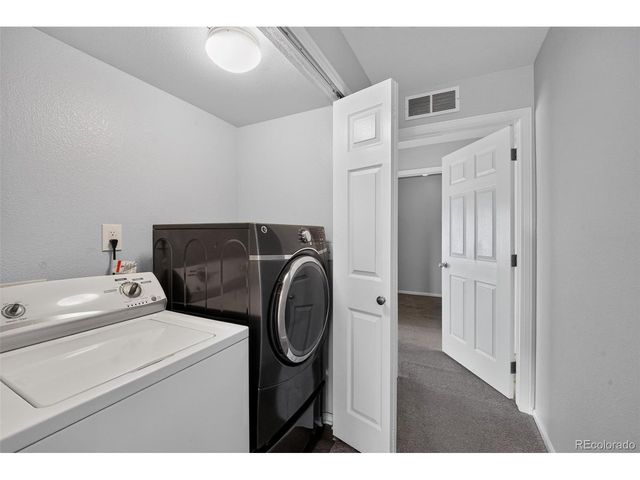 1601 Fraser Ct 202, Aurora, CO 80011