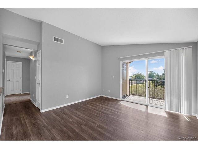 1601 Fraser Ct 202, Aurora, CO 80011