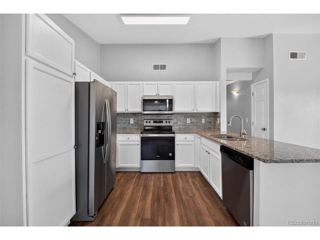 1601 Fraser Ct 202, Aurora, CO 80011