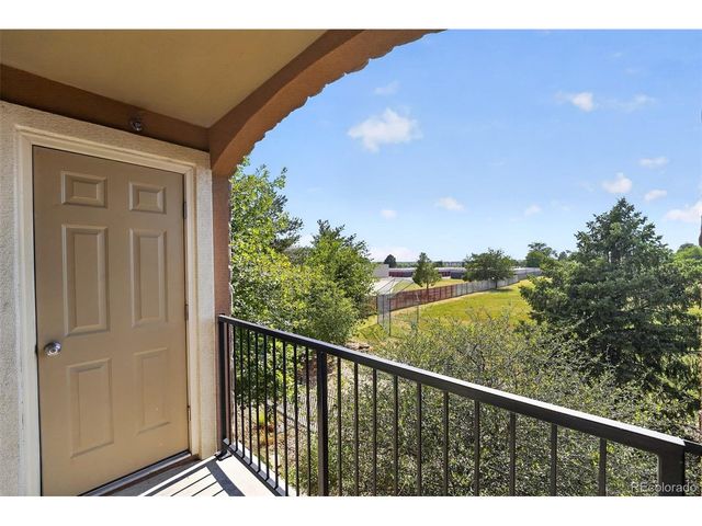 1601 Fraser Ct 202, Aurora, CO 80011
