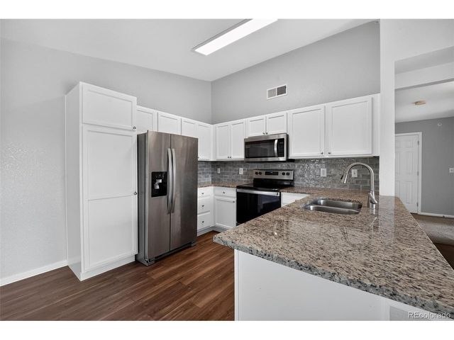 1601 Fraser Ct 202, Aurora, CO 80011
