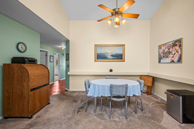 213 Winding Oak Lane, Buffalo Grove, IL 60089