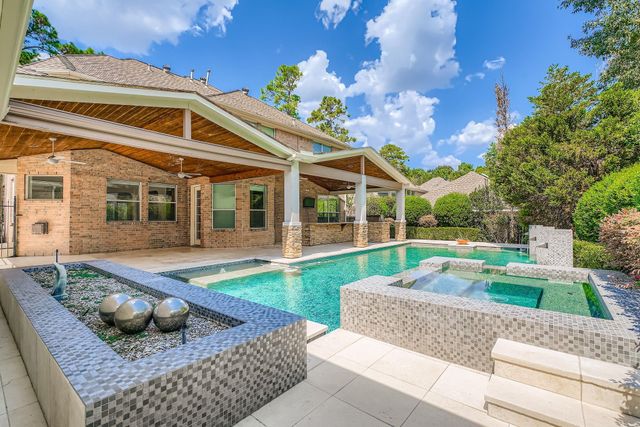 6206 Chestnut Peak Court, Kingwood, TX 77345