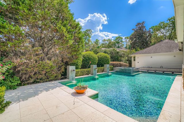 6206 Chestnut Peak Court, Kingwood, TX 77345