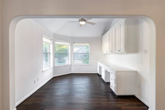 6206 Chestnut Peak Court, Kingwood, TX 77345