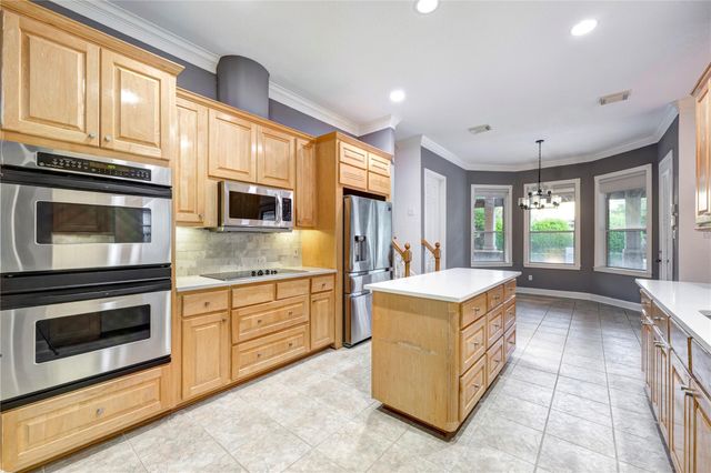 6206 Chestnut Peak Court, Kingwood, TX 77345