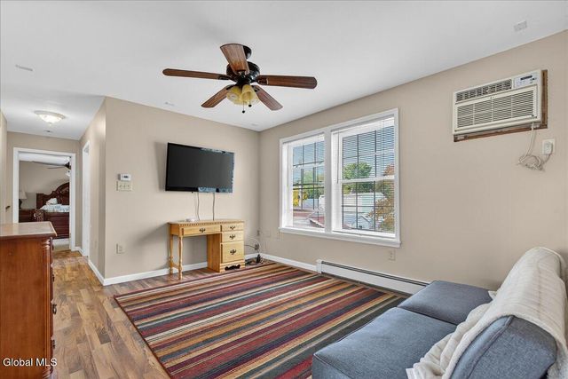 1045 Horvath Street, Rotterdam, NY 12303