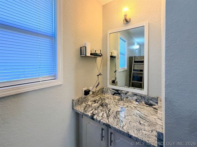 34245 S 527 Road, Cookson, OK 74427