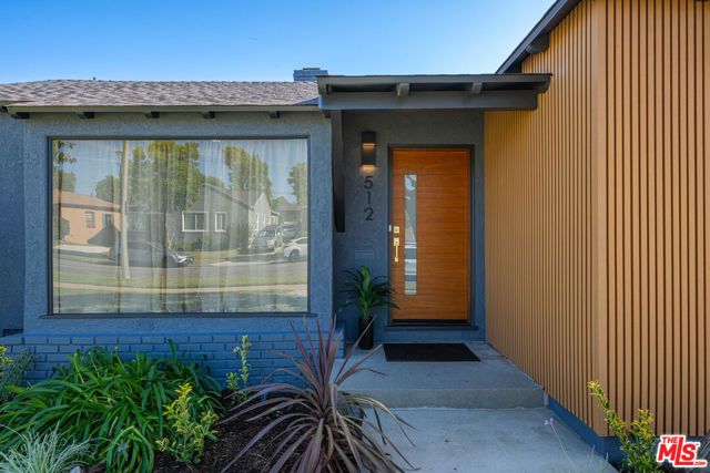 512 W Hillsdale Street, Inglewood, CA 90302