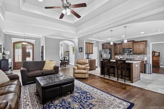 3113 DAPPLE GRAY, Benton, AR 72015