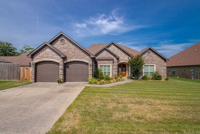 3113 DAPPLE GRAY, Benton, AR 72015