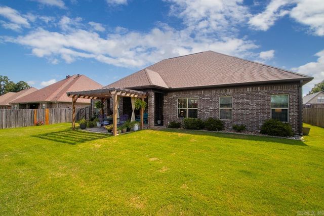 3113 DAPPLE GRAY, Benton, AR 72015