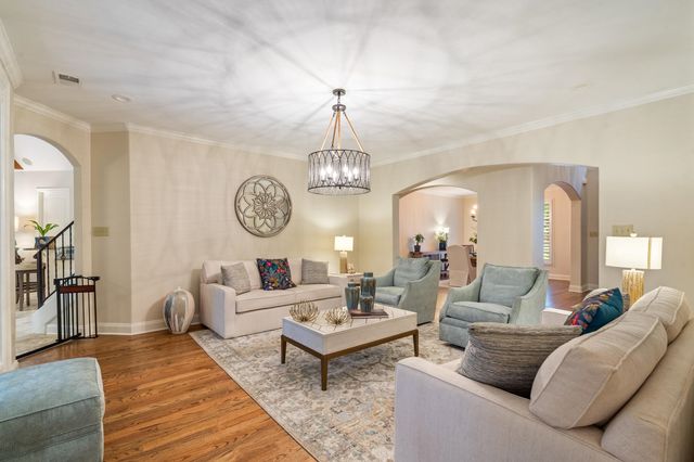 644 WINBURN DR, Collierville, TN 38017