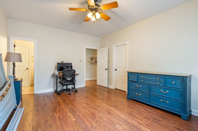 644 WINBURN DR, Collierville, TN 38017
