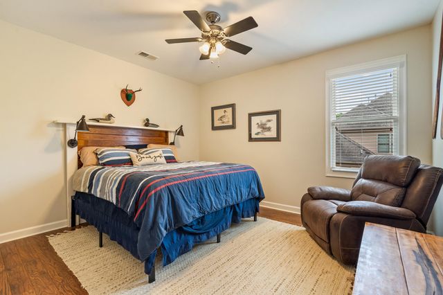 644 WINBURN DR, Collierville, TN 38017