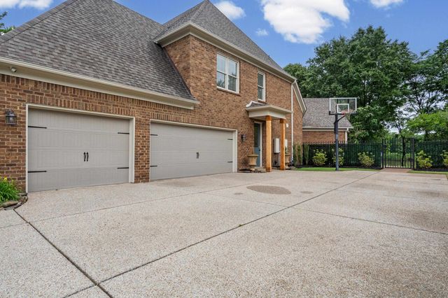 644 WINBURN DR, Collierville, TN 38017