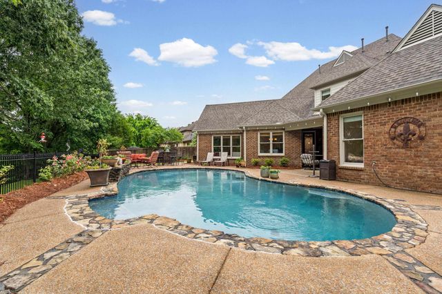 644 WINBURN DR, Collierville, TN 38017