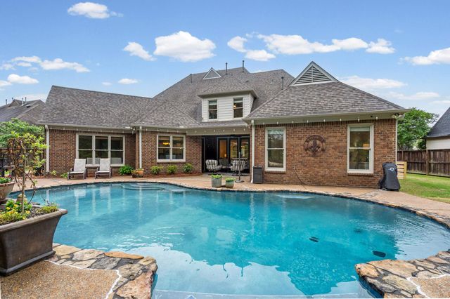 644 WINBURN DR, Collierville, TN 38017