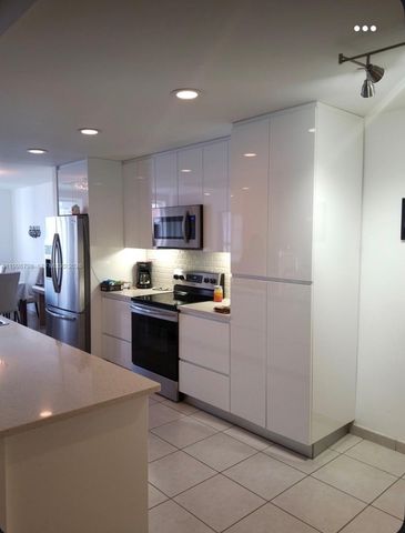 3301 Raleigh Street 4A, Hollywood, FL 33021