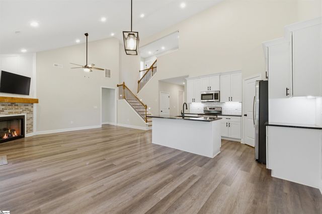 401 Grand Harbor Boulevard, Ninety Six, SC 29666
