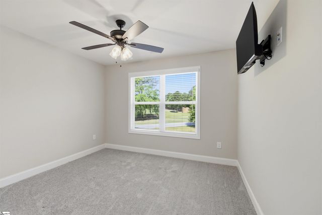 401 Grand Harbor Boulevard, Ninety Six, SC 29666