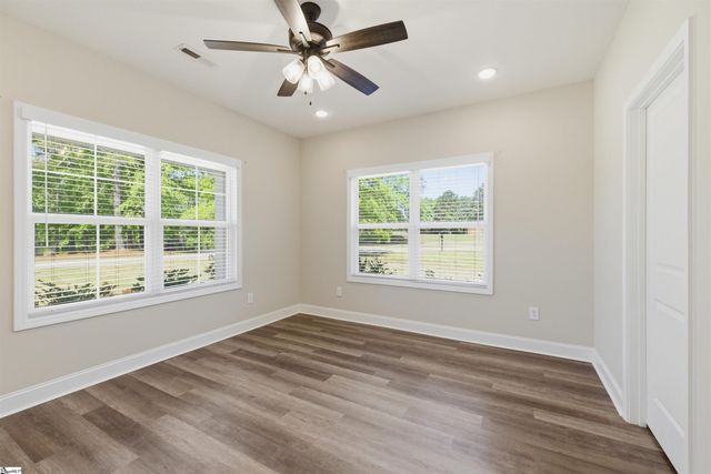 401 Grand Harbor Boulevard, Ninety Six, SC 29666