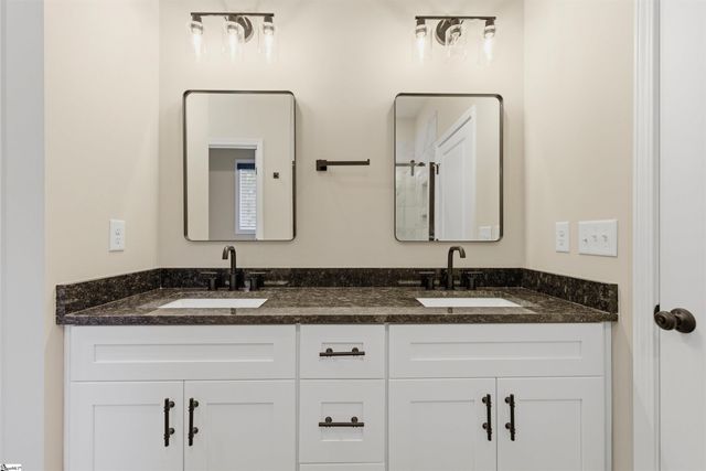 401 Grand Harbor Boulevard, Ninety Six, SC 29666