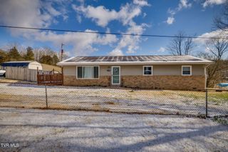 1309 Powell Mountain Road, Duffield, VA 24244