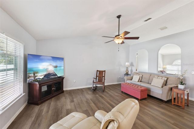 1819 SUNSET RIDGE DRIVE, Mascotte, FL 34753