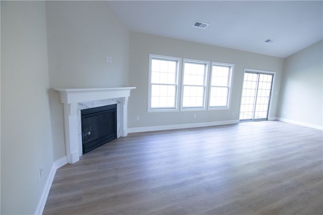 108 Harrowgate Ln, Peters Twp, PA 15317