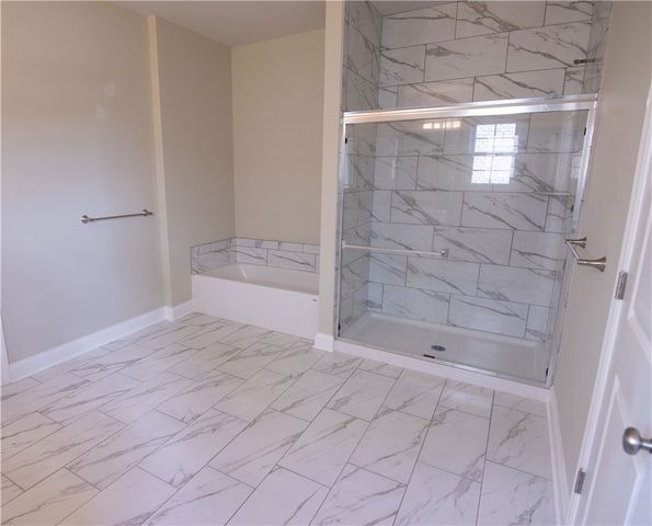 108 Harrowgate Ln, Peters Twp, PA 15317