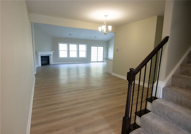 108 Harrowgate Ln, Peters Twp, PA 15317
