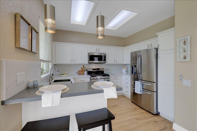 1321 Secret Lake Loop, Lincoln, CA 95648