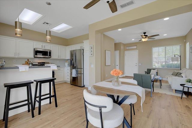 1321 Secret Lake Loop, Lincoln, CA 95648