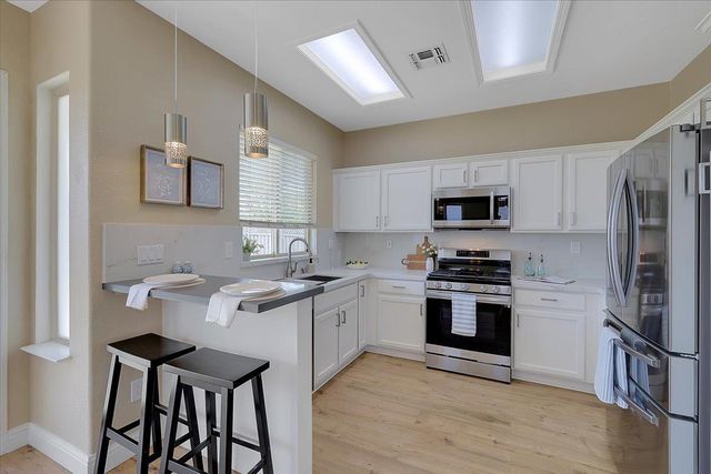 1321 Secret Lake Loop, Lincoln, CA 95648