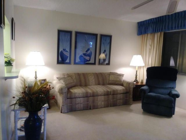 300 Village Green Circle S 302, Palm Springs, FL 33461
