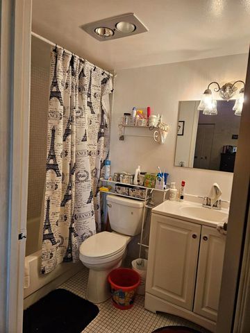300 Village Green Circle S 302, Palm Springs, FL 33461