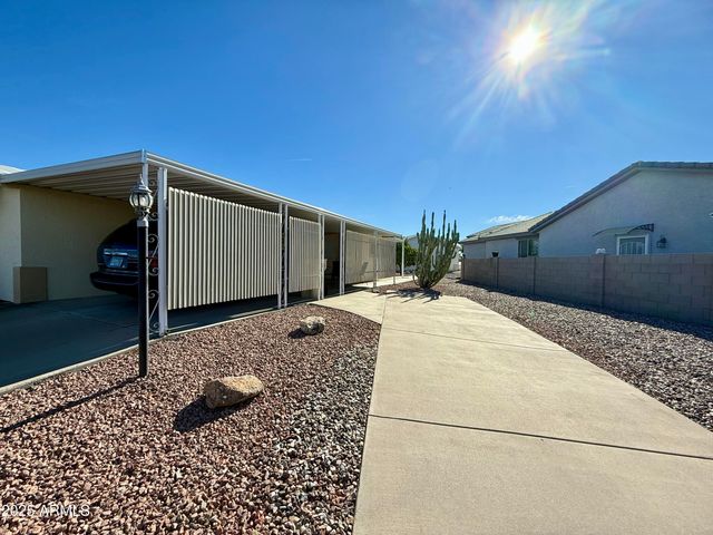 2756 N Wright Way, Mesa, AZ 85215