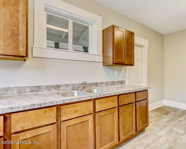 4325 SPRINGFIELD Boulevard, Jacksonville, FL 32206