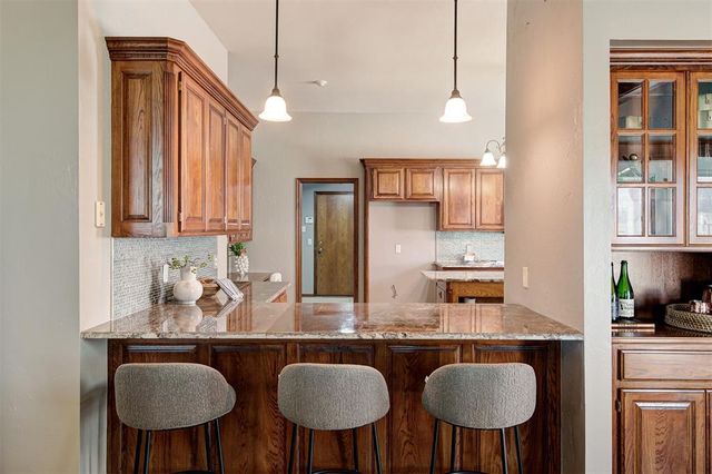 2524 Renwick Avenue, Oklahoma City, OK 73128