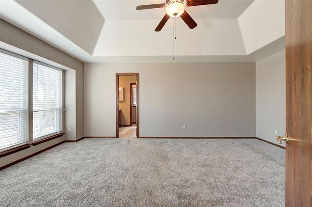 2524 Renwick Avenue, Oklahoma City, OK 73128