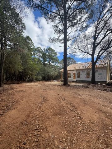 104 Pony Grass LN, Bastrop, TX 78602