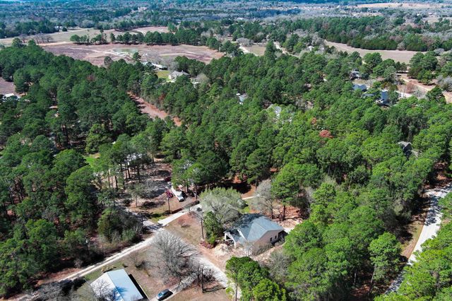 104 Pony Grass LN, Bastrop, TX 78602